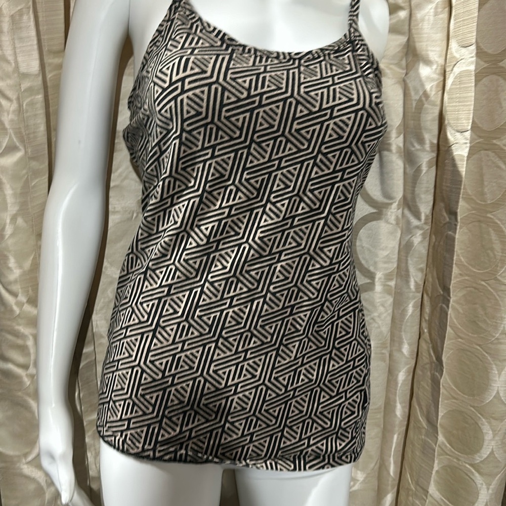 Kismet geometric tank top